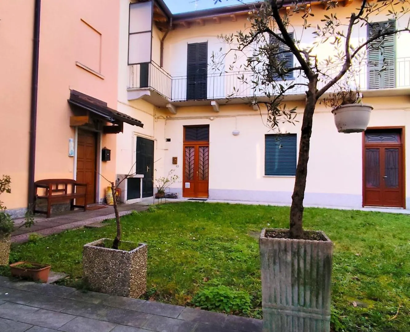 La Corte Dell'Accoglienza Valmadrera Itálie
